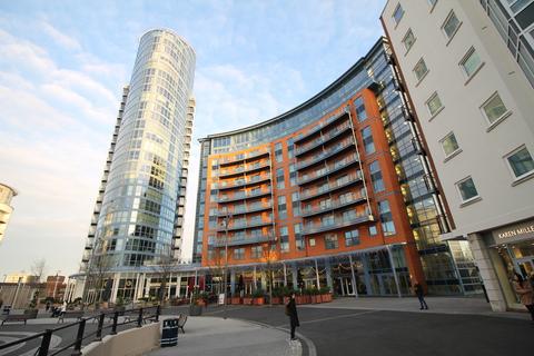 2 bedroom apartment to rent, The Crescent, Gunwharf Quays