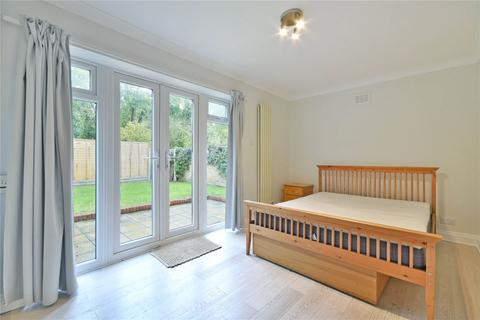 3 bedroom flat to rent, Dyne Road, Brondesbury, NW6