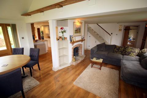 3 bedroom cottage to rent, Brook Lane, Little London, Albury GU5