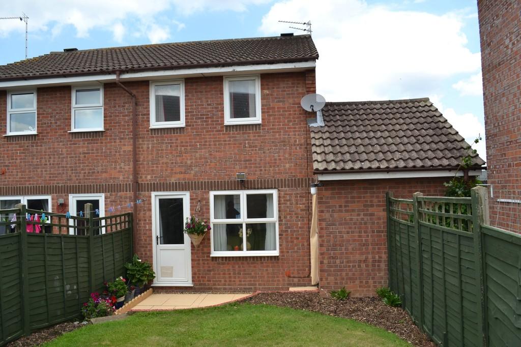 Fieldfare Close, Spixworth 2 bed semidetached house £170,000