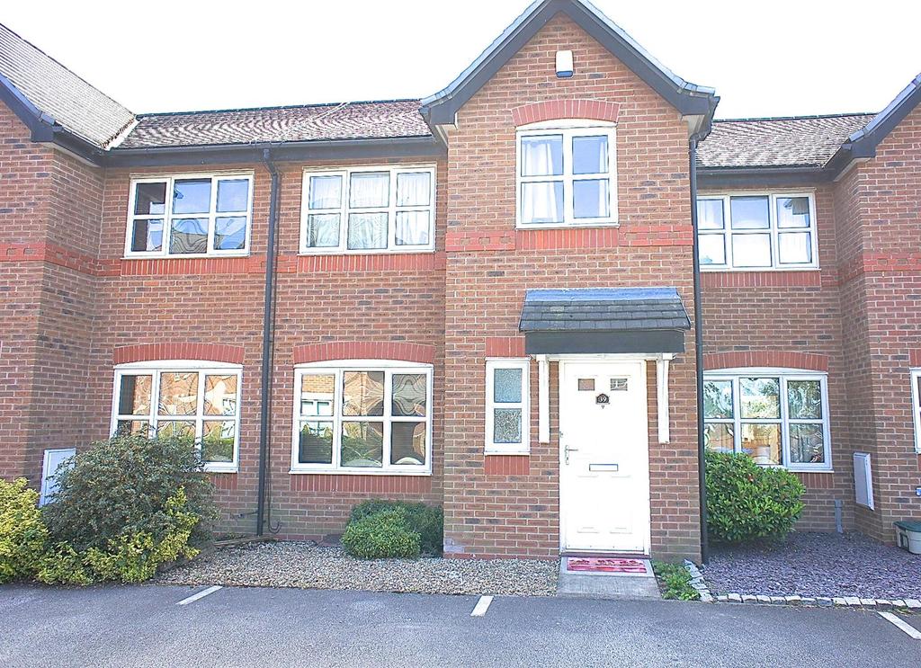 Springbank Gardens, Lymm 3 bed house £229,000