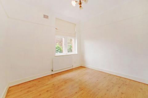 2 bedroom flat to rent, Shepherd's Hill, Highgate, N6