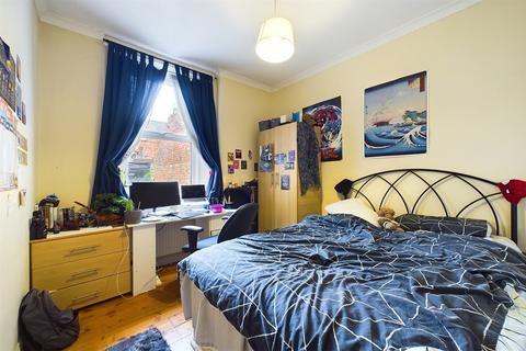 2 bedroom flat to rent, Bayswater Road, Jesmond, Newcastle Upon Tyne