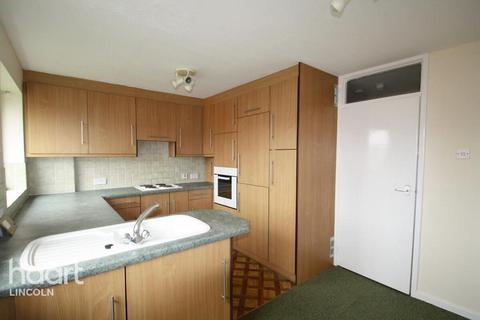 2 bedroom apartment to rent, Khormaksar Drive, LINCOLN