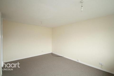 2 bedroom apartment to rent, Khormaksar Drive, LINCOLN