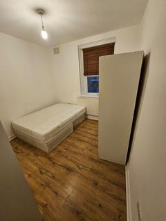 undefined, Joscoyne House, Philpot Street, London E1