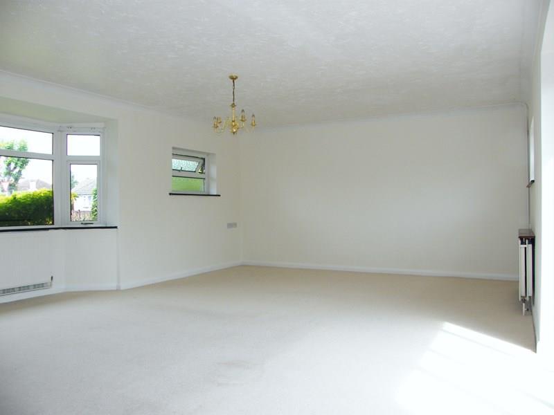 Thorpedene Gardens, Shoeburyness, SouthendOnSea 2 bed detached