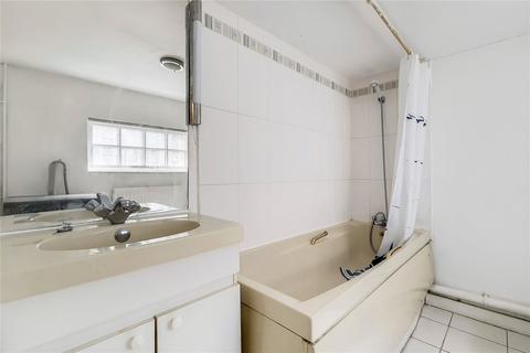 1 bedroom terraced house to rent, Grosvenor Road, Pimlico, London, SW1V