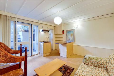 1 bedroom terraced house to rent, Grosvenor Road, Pimlico, London, SW1V