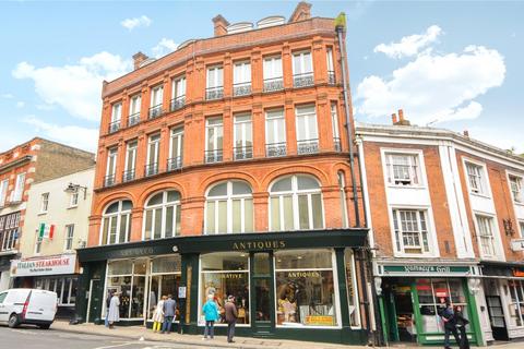 undefined, Thames Street, Windsor, Berkshire, SL4