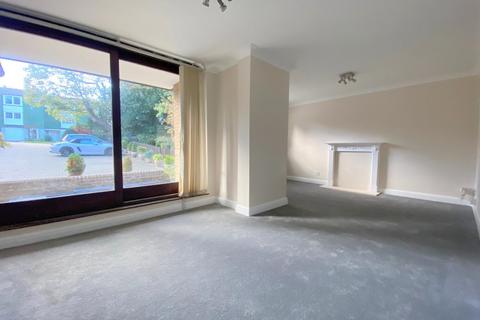 2 bedroom flat to rent, Sandrock Road, Tunbridge Wells