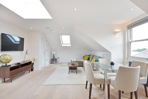 Shoot Up Hill, Kilburn, London, NW2