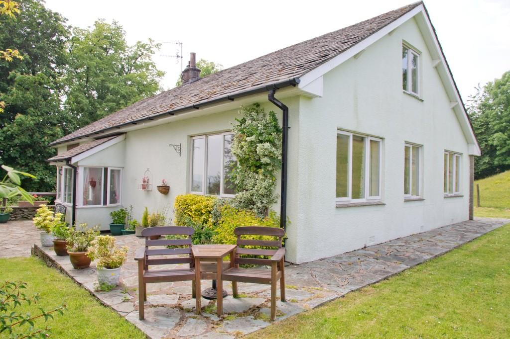 High Croft, Green Hills, Crook, Kendal, Cumbria LA8 8JZ 4 bed detached