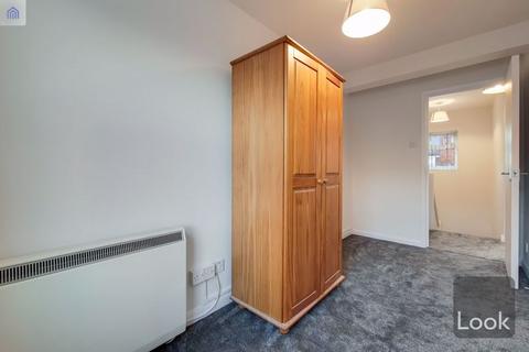2 bedroom apartment to rent, Forum Court, Bow, E3