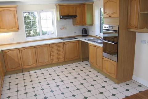 3 bedroom detached bungalow to rent, Thackers Road, Frithville, Boston