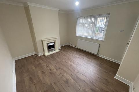 2 bedroom semi-detached house to rent, HALESOWEN - Margaret Avenue