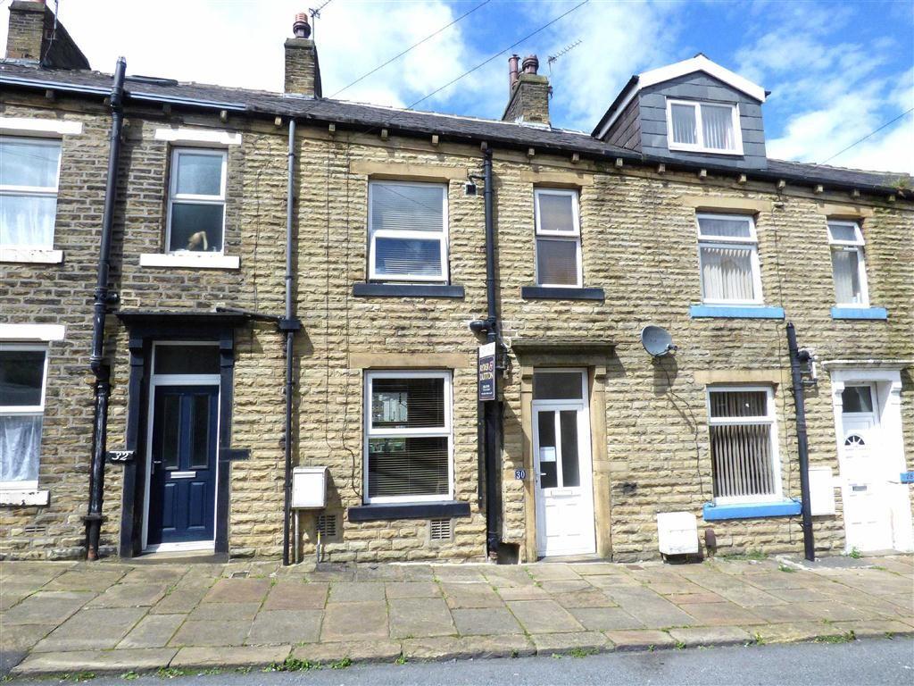 Eldroth Road, Savile Park, Halifax, West Yorkshire, HX1 3 bed terraced