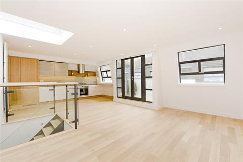 3 bedroom mews to rent, Bouton Place, Angel, Islington, London