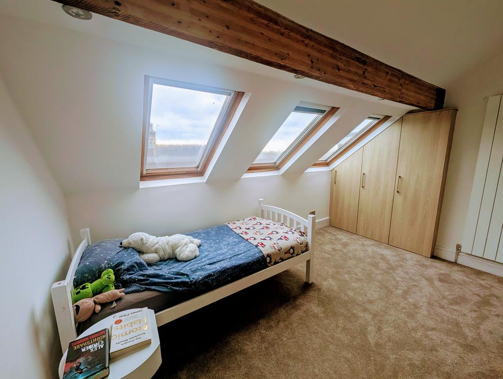38-rose-ave-2nd-floor-front-bedroom.jpg