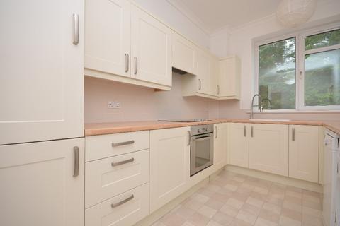 2 bedroom flat to rent, Strathclyde Court , Helensburgh , Argyll & Bute , G84 9PW