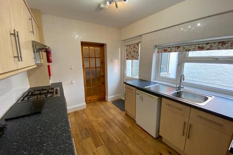 2 bedroom ground floor flat to rent, Glenthorn Road, Jesmond, Newcastle upon Tyne NE2