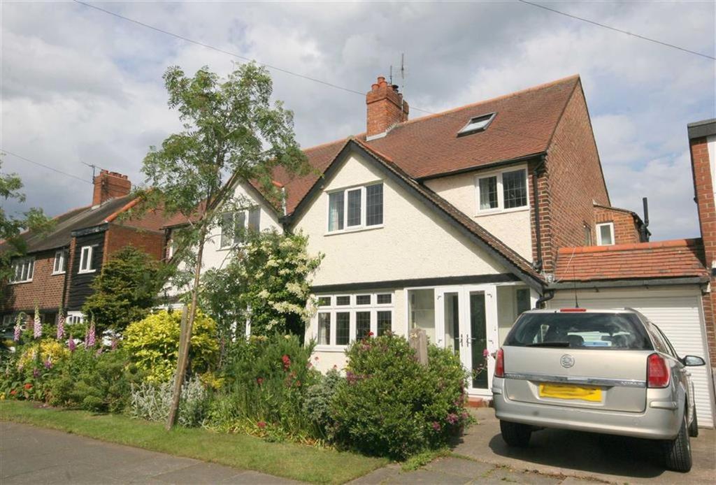 Hartley Avenue, Whitley Bay, Tyne & Wear, NE26 4 bed semidetached