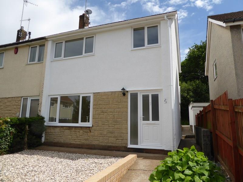 St. Christophers Drive, Caerphilly 3 bed semidetached house £159,950