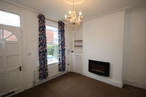 2 bedroom terraced house to rent, Tullibardine Road, Greystones, Sheffield S11