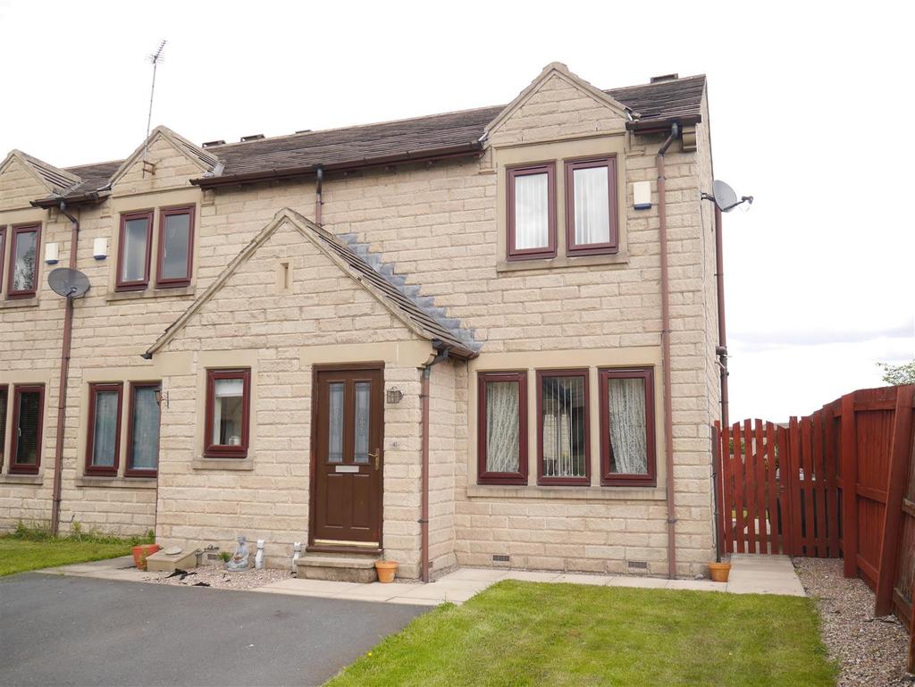 Winchester Gardens, Tyersal, BD4 8UJ 3 bed townhouse £114,995