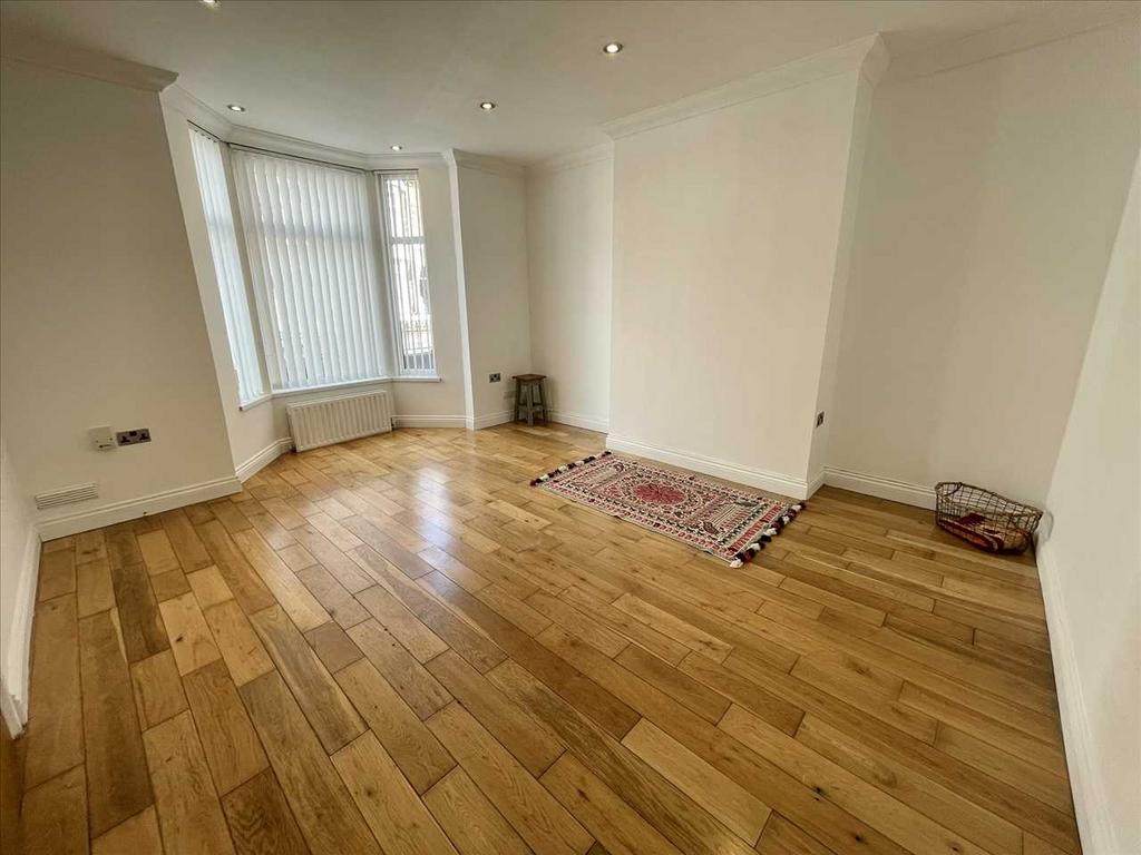 Bedroom no. 1