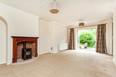 4 bedroom semi-detached house to rent, Northbrook Avenue, Winchester, SO23