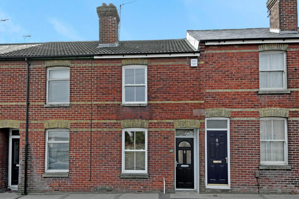 Bar End Road, Winchester, SO23 2 bed terraced house £1,275 pcm (£294 pw)