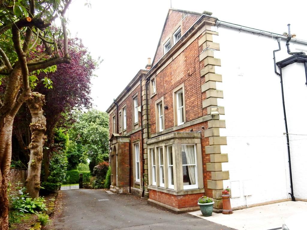 Cavendish Terrace, Carlisle 5 bed semidetached house £325,000