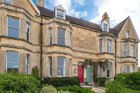 4 bedroom terraced house to rent, Eastbourne Villas, Bath, Somerset, BA1