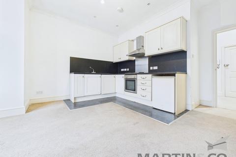 1 bedroom flat to rent, London Road, Portsmouth