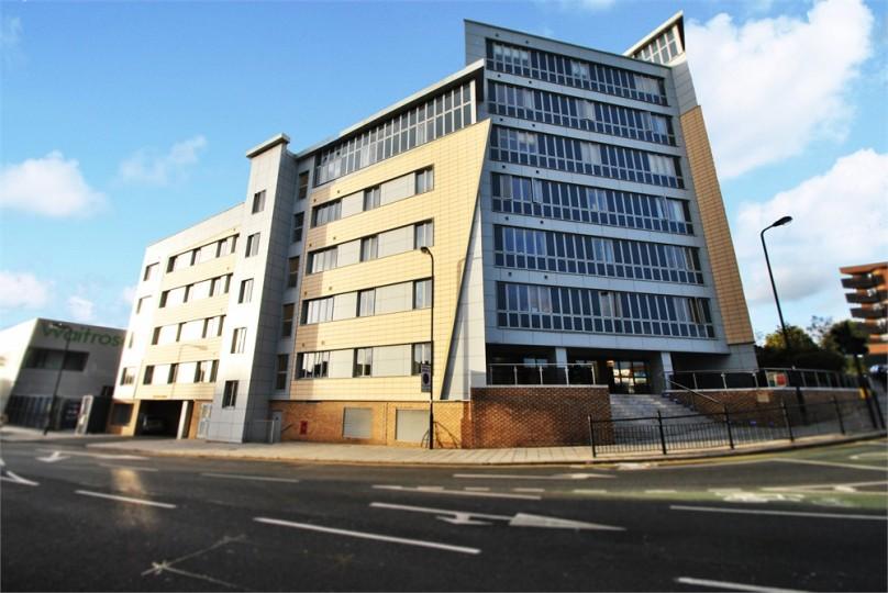Luminosity Court, Drayton Green Road, Ealing W13 1 bed apartment £