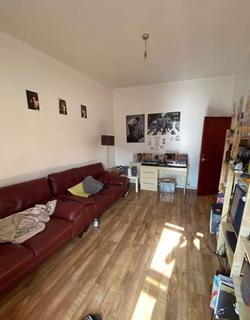 2 bedroom apartment to rent, *AVAILABLE JULY 2025* 2 Bedroom Flat student property on Smithdown Road, L15