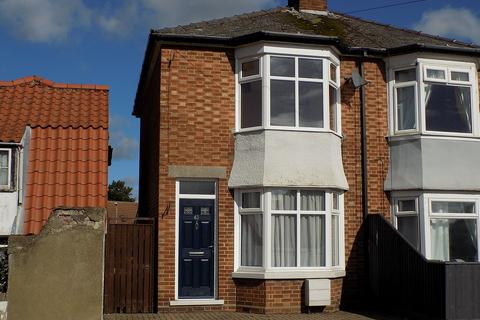 2 bedroom semi-detached house to rent, Elwyn Road, March