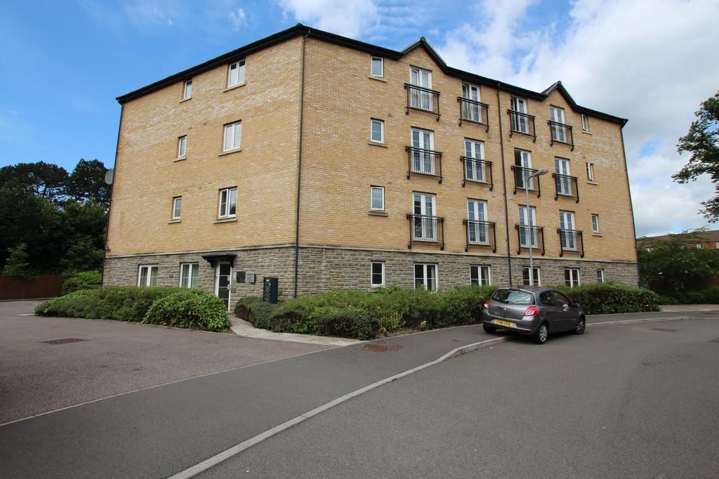 Whitworth Square, Whitchurch, Cardiff 2 bed apartment £800 pcm (£185 pw)