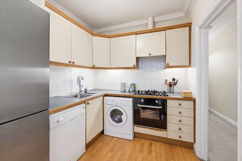 2 bedroom flat to rent, Belgrave Road, Pimlico, London