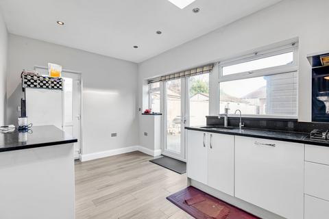 3 bedroom semi-detached house for sale, Salisbury Road, Feltham, TW13