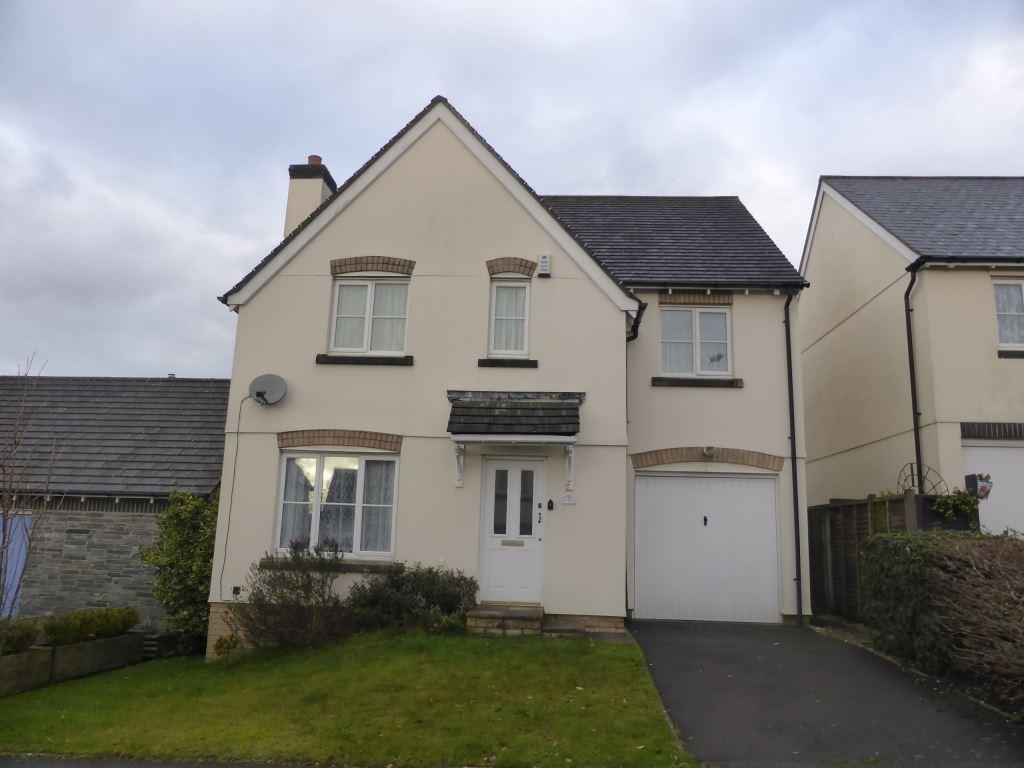 Chestnut Grove, Bodmin, PL31 4 bed house £850 pcm (£196 pw)