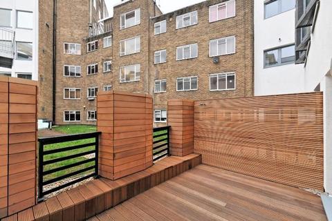 Studio to rent, Slingsby Place, St Martin's Courtyard, WC2E