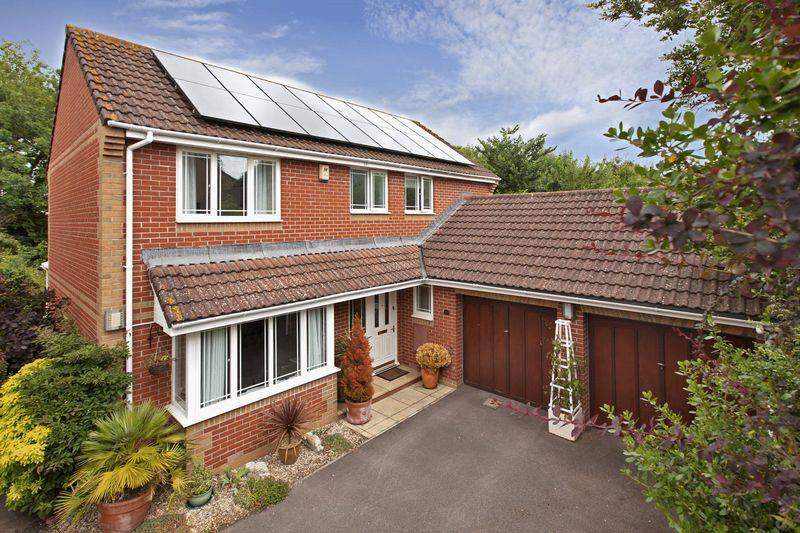 Quantock Meadow, Bridgwater 4 bed detached house £328,000