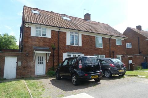 3 bedroom apartment to rent, Morecambe Gardens, Stanmore, HA7