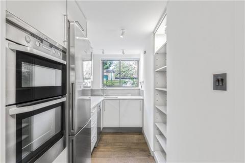 28 The Hermitage, London, SW13 9RF