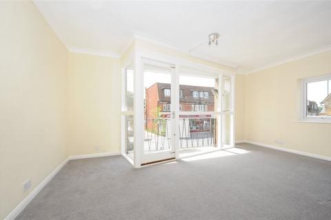 3 bedroom maisonette to rent, Chobham Road, Sunningdale, Berkshire, SL5