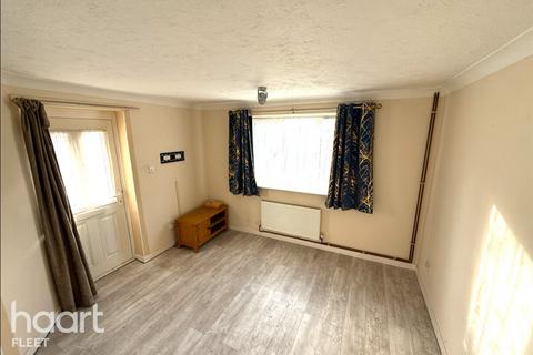 undefined, Barn Meadow Close, Fleet