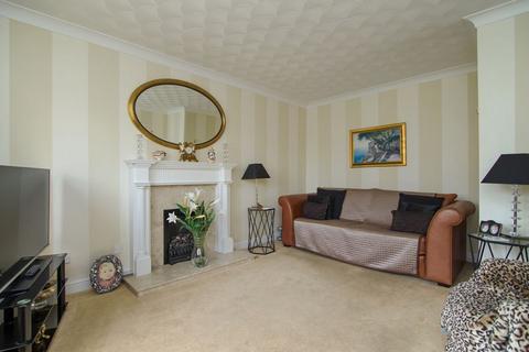 18 Bittern Way, Penarth, CF64 5FS