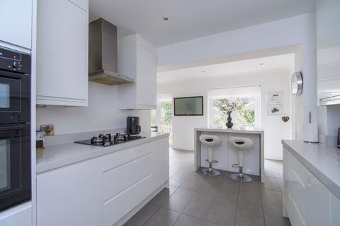 18 Bittern Way, Penarth, CF64 5FS